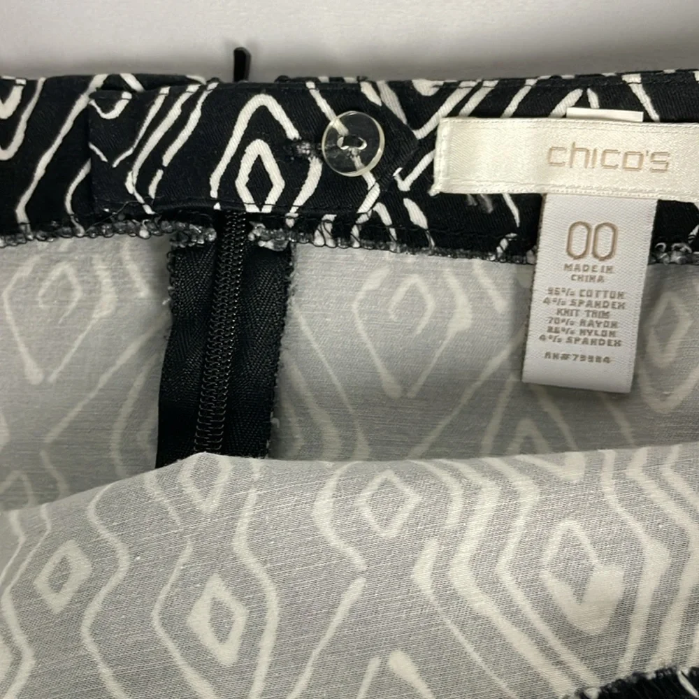 Chico’s Black and White Skirt Chico”s Size 00 Equivalent to XS - Picture 6 of 12